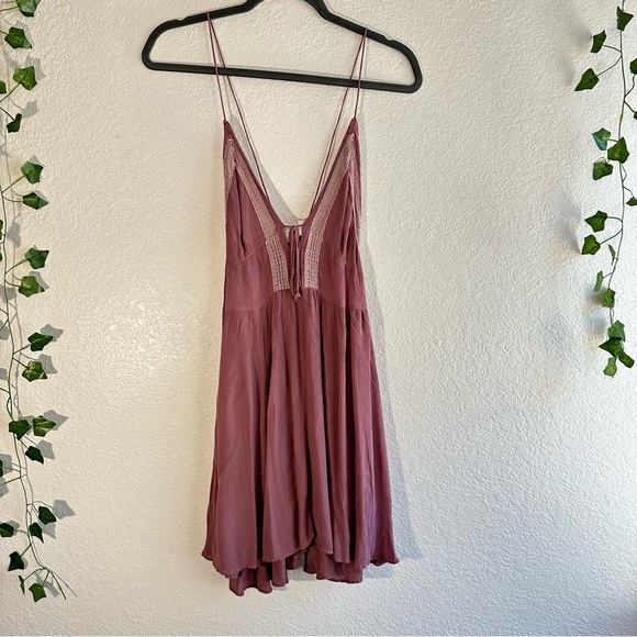 Free People intimately lace corset top adjustable straps, maroon - Picture 9 of 10